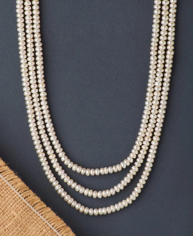 Elegant White Pearl Necklace