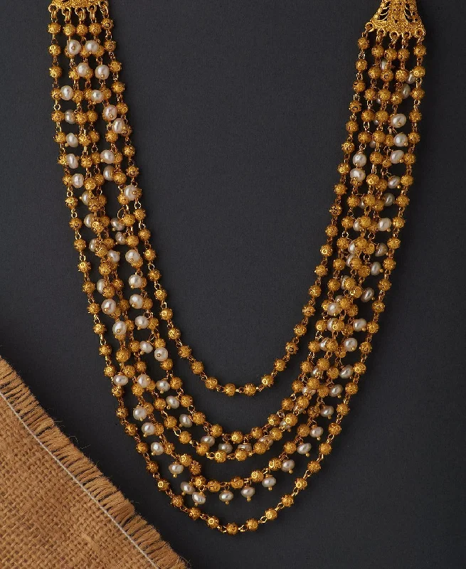 Fashionable Seed Pearl Necklace