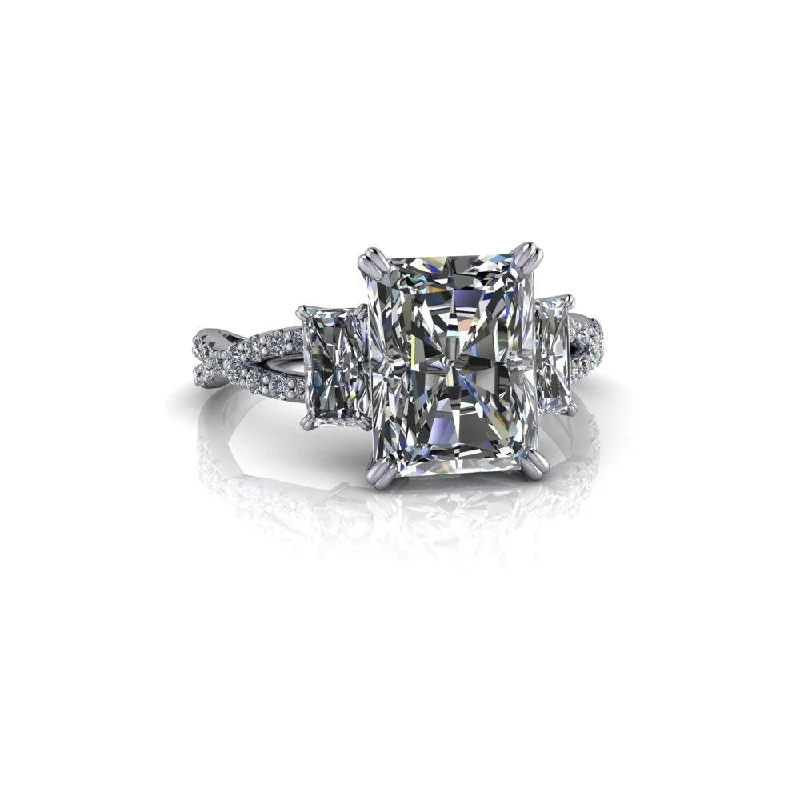 Juniper No. 1 Moissanite Ring