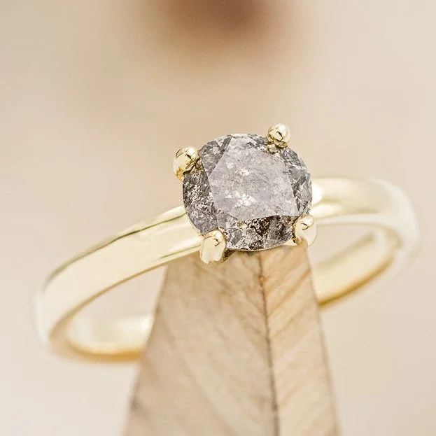 "LEXI" - SOLITAIRE ENGAGEMENT RING - MOUNTING ONLY - SELECT YOUR OWN STONE