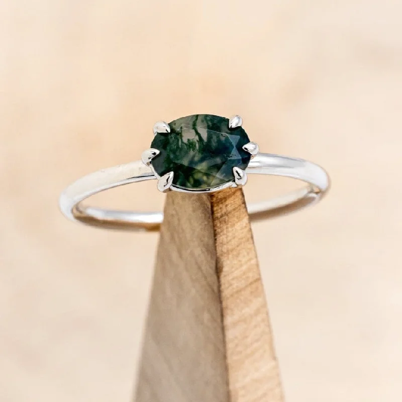 OVAL MOSS AGATE SOLITAIRE ENGAGEMENT RING