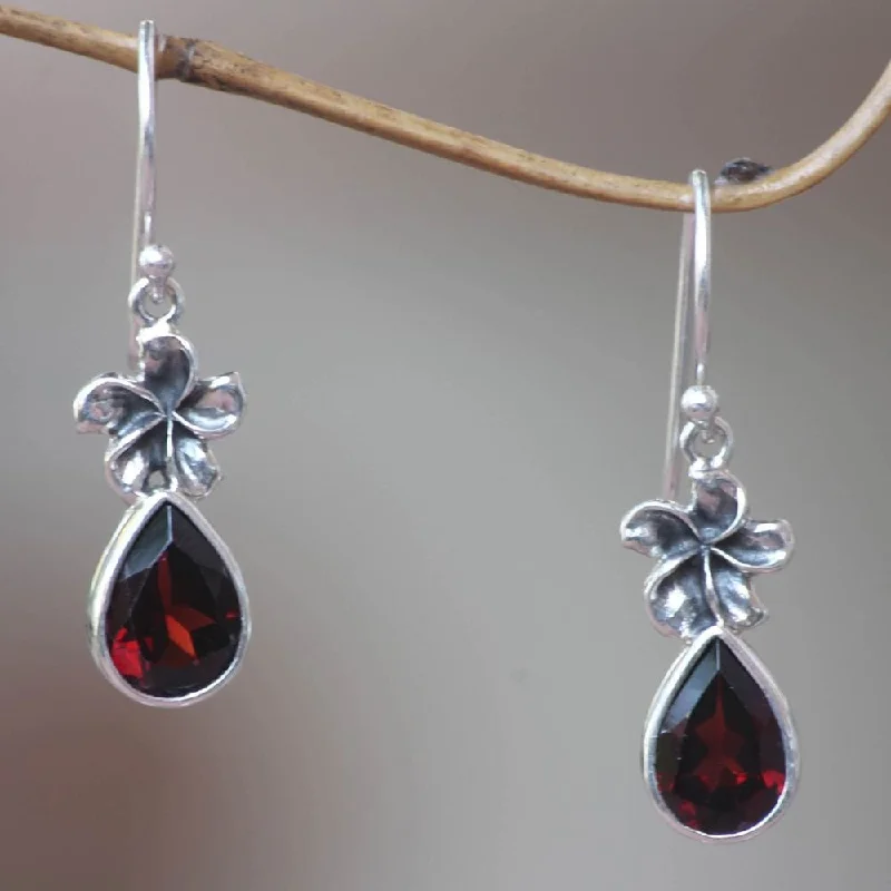 Sterling Silver Plumeria Dew Garnet Earrings (Indonesia)