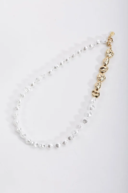 Pearl and Gold Beaded Necklace